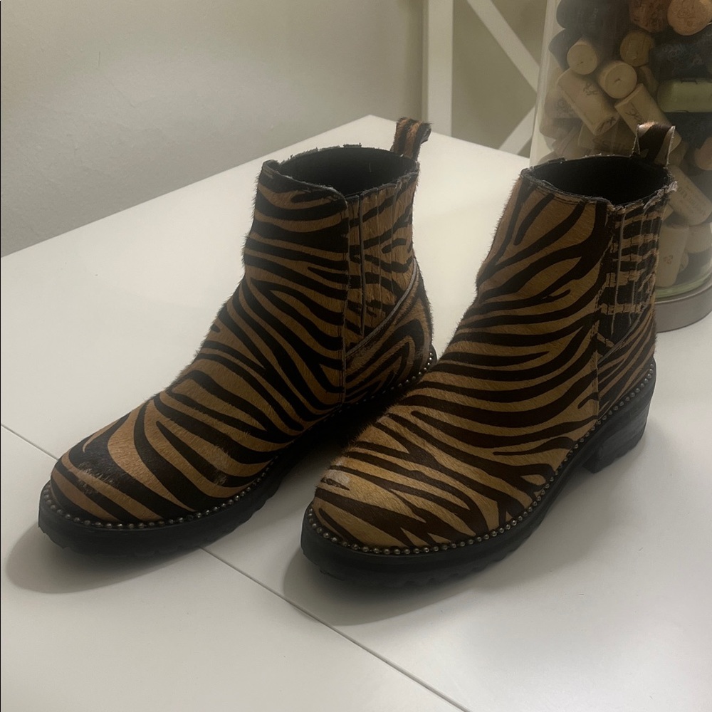Steven by Steve Madden Tiger Print Calf Hair Chelsea Boot